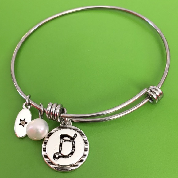 D bracelet silver monogram charm pearl star bangle - Picture 5 of 5